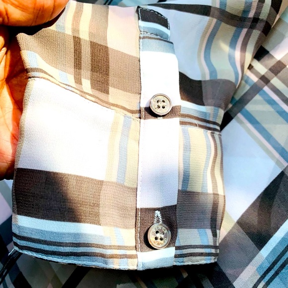 ✨ VINCE CAMUTO✨ Oversized High-Low Plaid Blouse - Picture 10 of 16